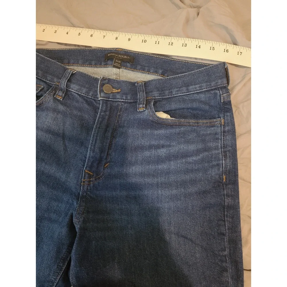 Banana Republic Slim Fit Men's SZ 31x30 med wash straight leg casual jeans norm